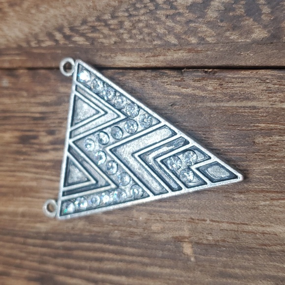 Triangle 🔺️‎ trendy pendant - Picture 1 of 2